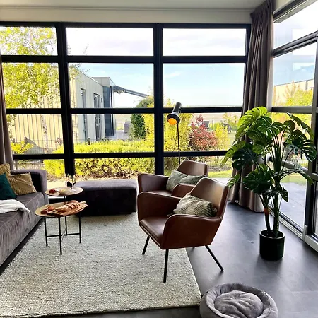 Enkhuizer Wellenreiter Zweite Reihe Haus Nr 213 * Enkhuizen