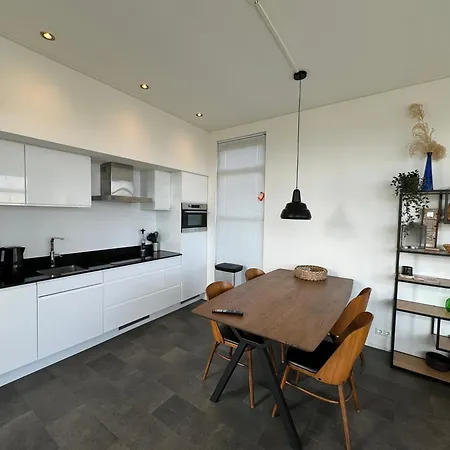 Enkhuizer Wellenreiter Zweite Reihe Haus Nr 213 *