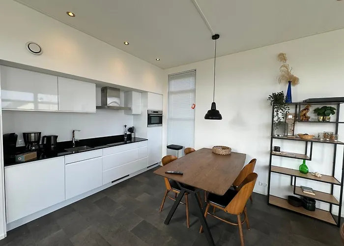 Enkhuizer Wellenreiter Zweite Reihe Haus Nr 213 *